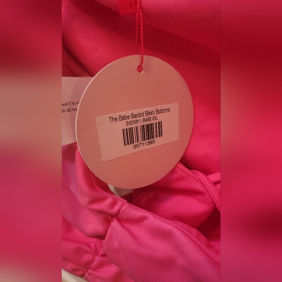 BNWT Selkie The Babe Pink Ruffled Bikini Set (Top XL & Bottom XXL) - Picture 5 of 5